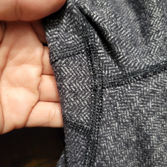 Lululemon Wunder Under Low-Rise Tight  size 6 - Picture 12 of 13